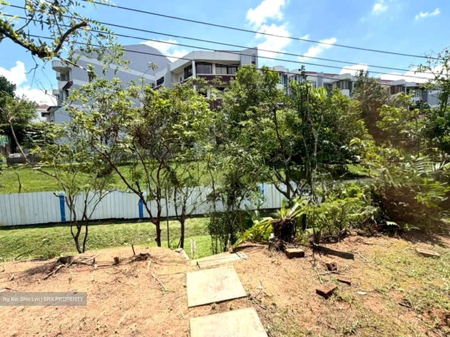 Adelphi Park Estate (D20), Terrace #610571051